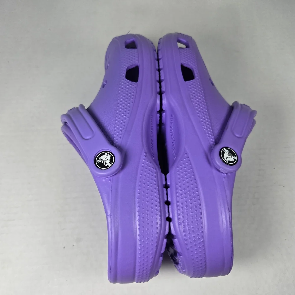 Crocs Kids Purple Classic Clog Slip-ons - Size J5 Big Girl 5
